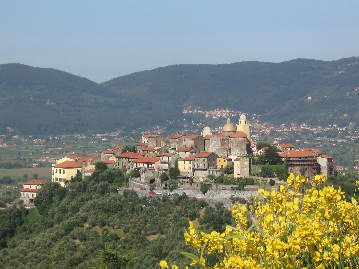La Sarticola Villa Luni Luaran gambar